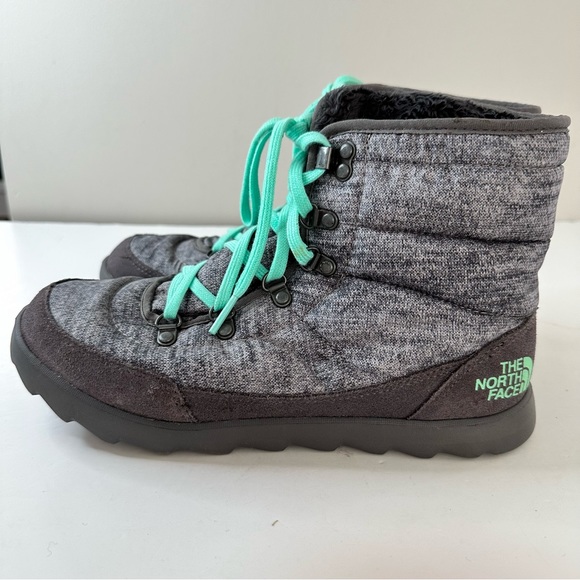 The North Face Puffer Thermoball Boots, Size: US 8 = 25 cm - Picture 4 of 14